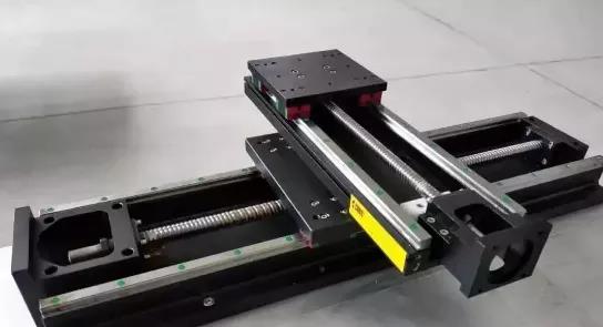 伺服電動缸怎么配電機?